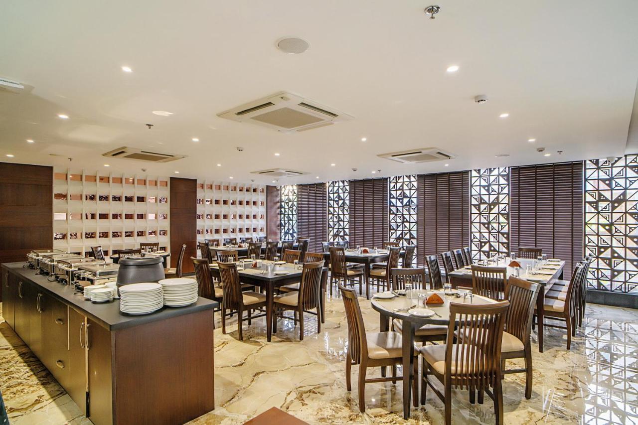 The Mangal View Residency - A Luxury Boutique Business Hotel อุเดเปอร์ ภายนอก รูปภาพ