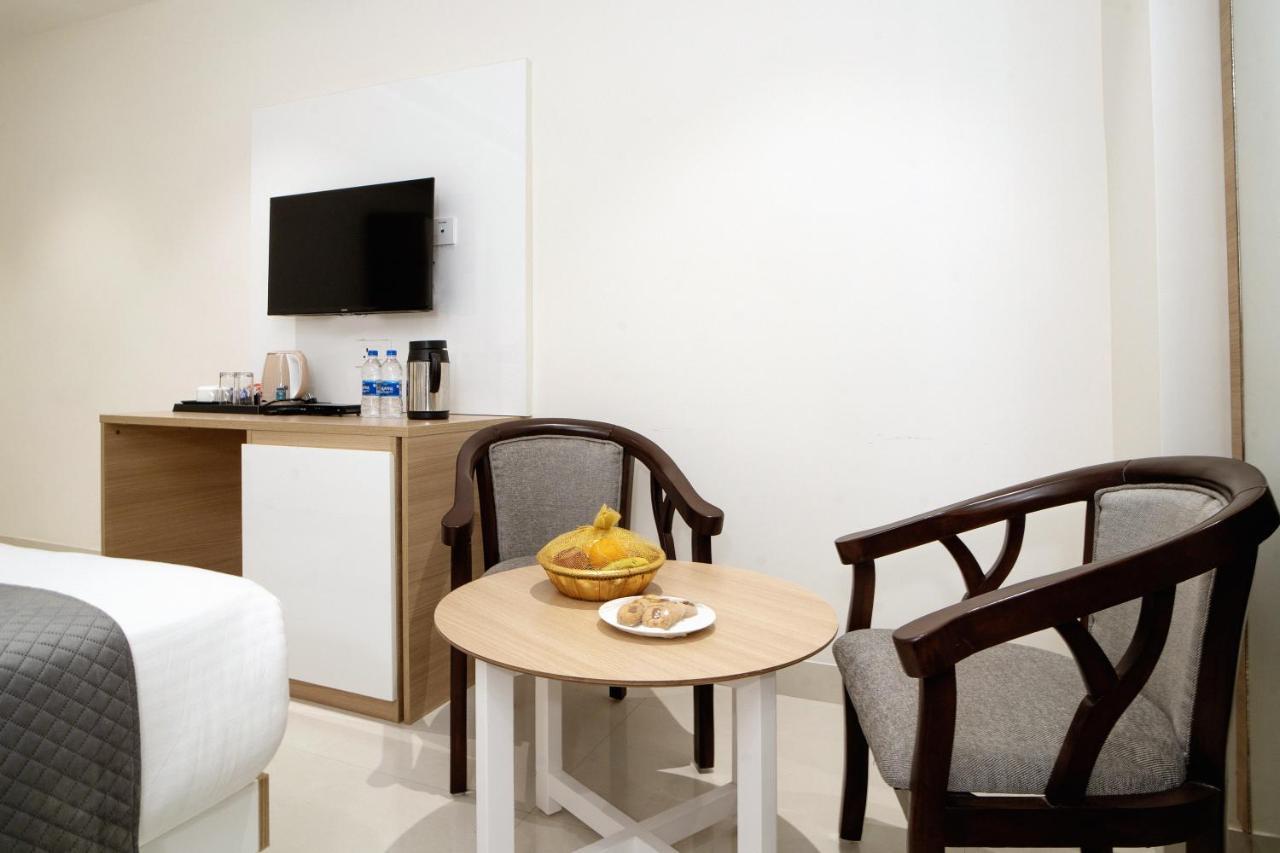 The Mangal View Residency - A Luxury Boutique Business Hotel อุเดเปอร์ ภายนอก รูปภาพ