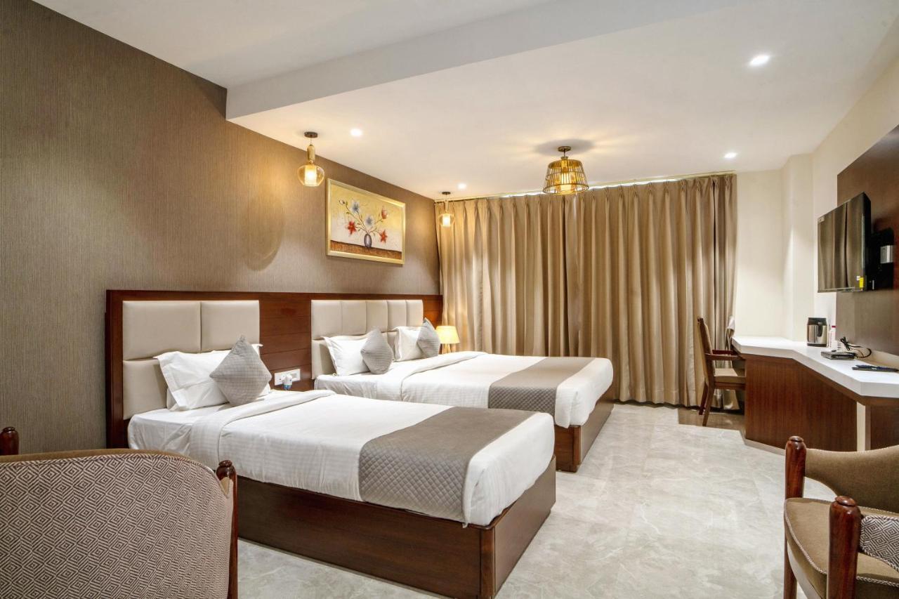 The Mangal View Residency - A Luxury Boutique Business Hotel อุเดเปอร์ ภายนอก รูปภาพ