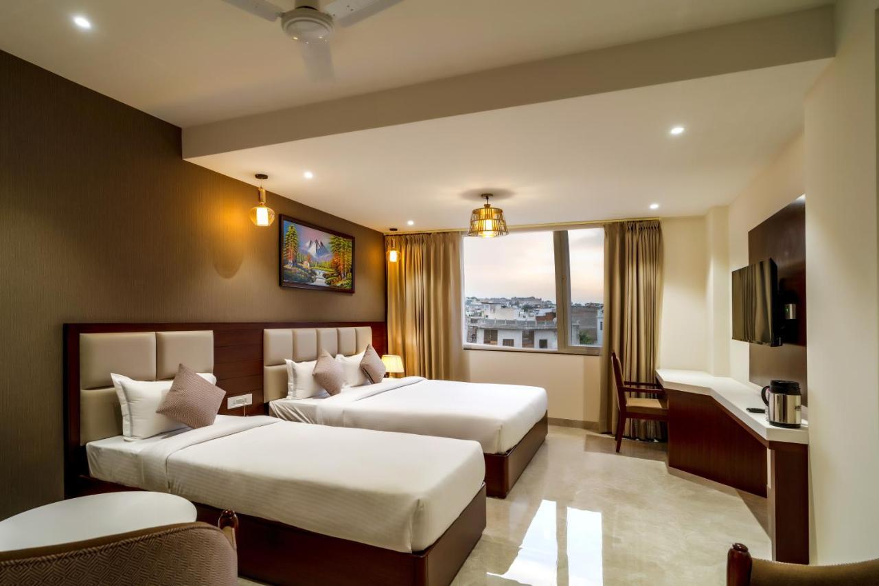 The Mangal View Residency - A Luxury Boutique Business Hotel อุเดเปอร์ ภายนอก รูปภาพ