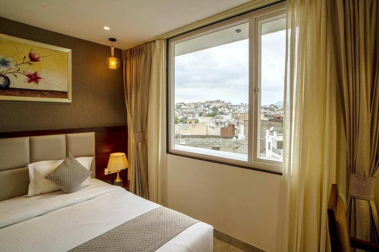 The Mangal View Residency - A Luxury Boutique Business Hotel อุเดเปอร์ ภายนอก รูปภาพ