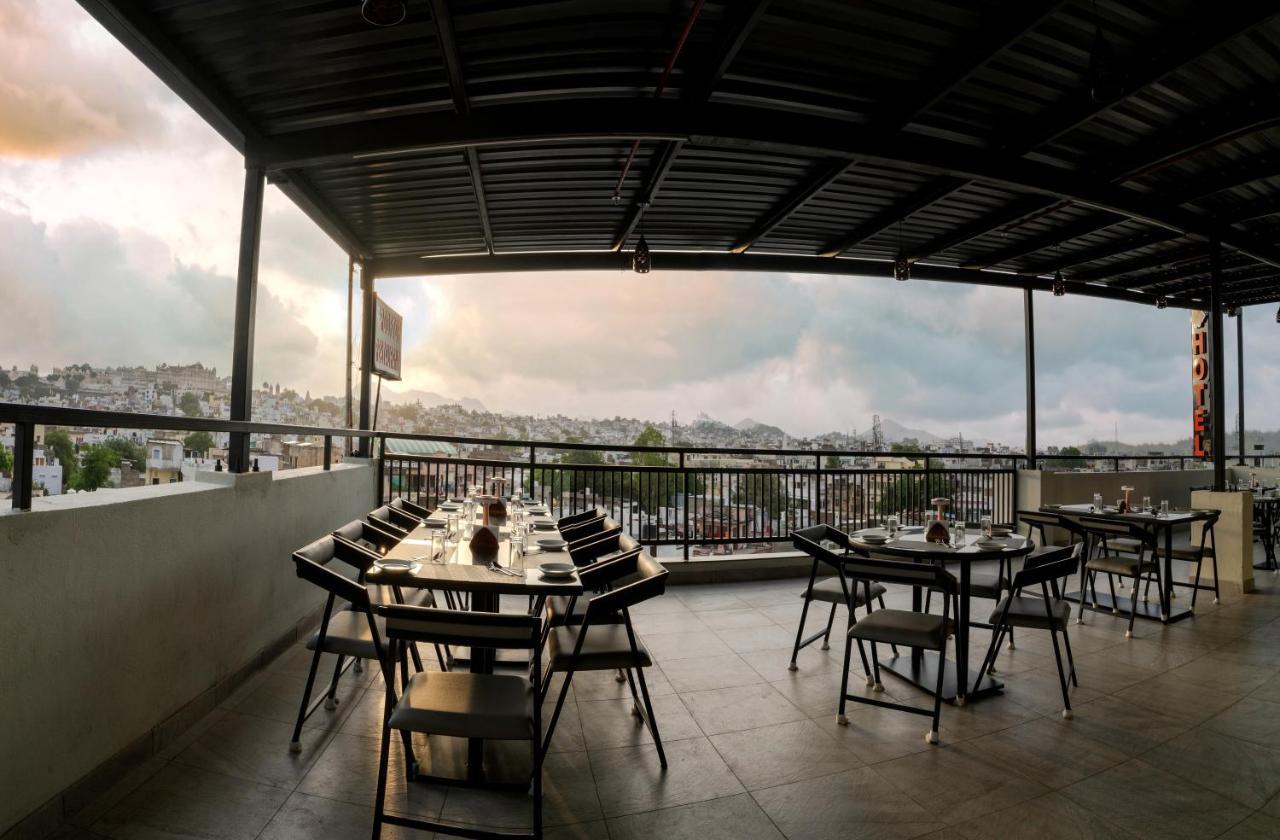 The Mangal View Residency - A Luxury Boutique Business Hotel อุเดเปอร์ ภายนอก รูปภาพ