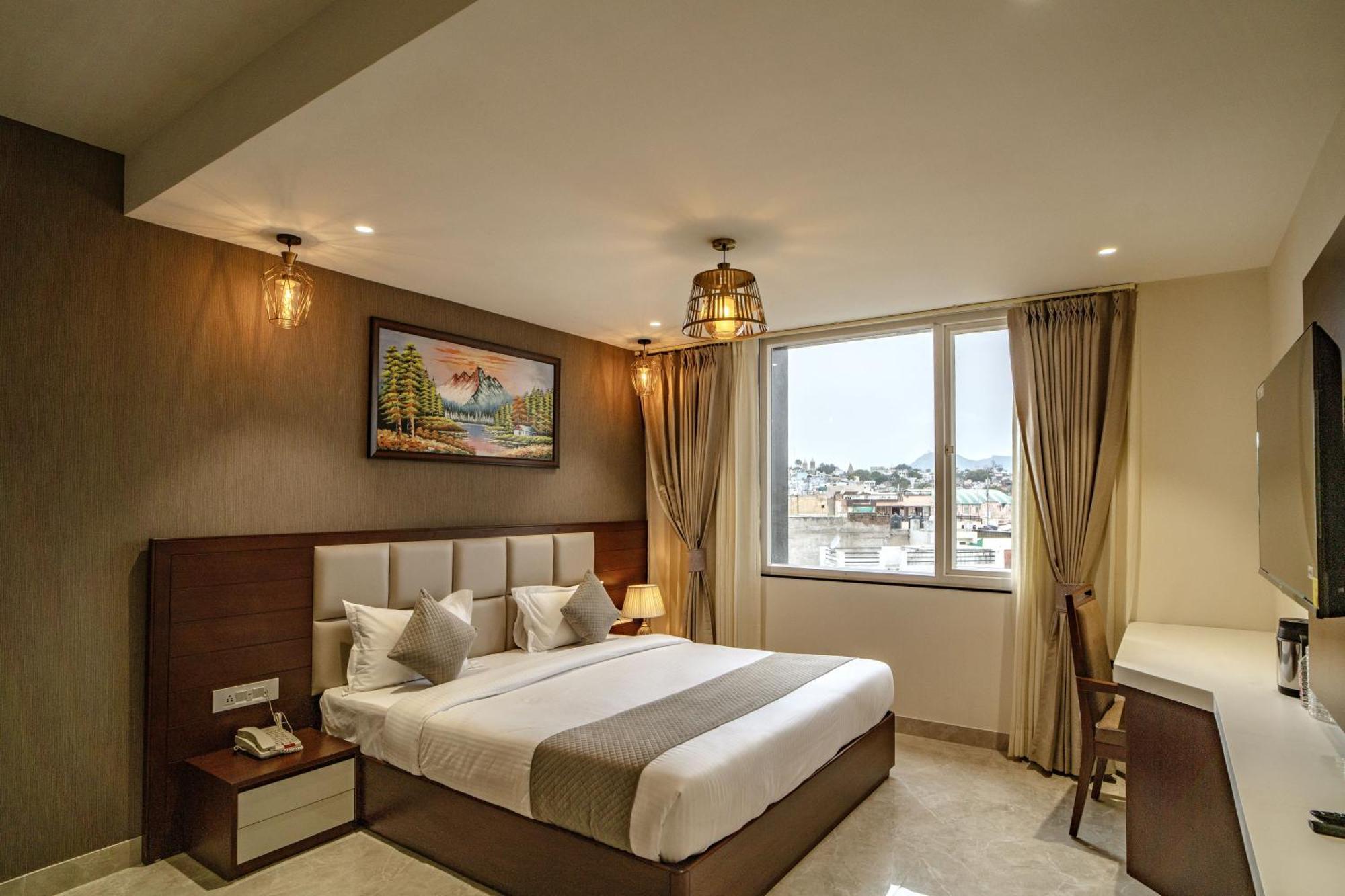 The Mangal View Residency - A Luxury Boutique Business Hotel อุเดเปอร์ ภายนอก รูปภาพ